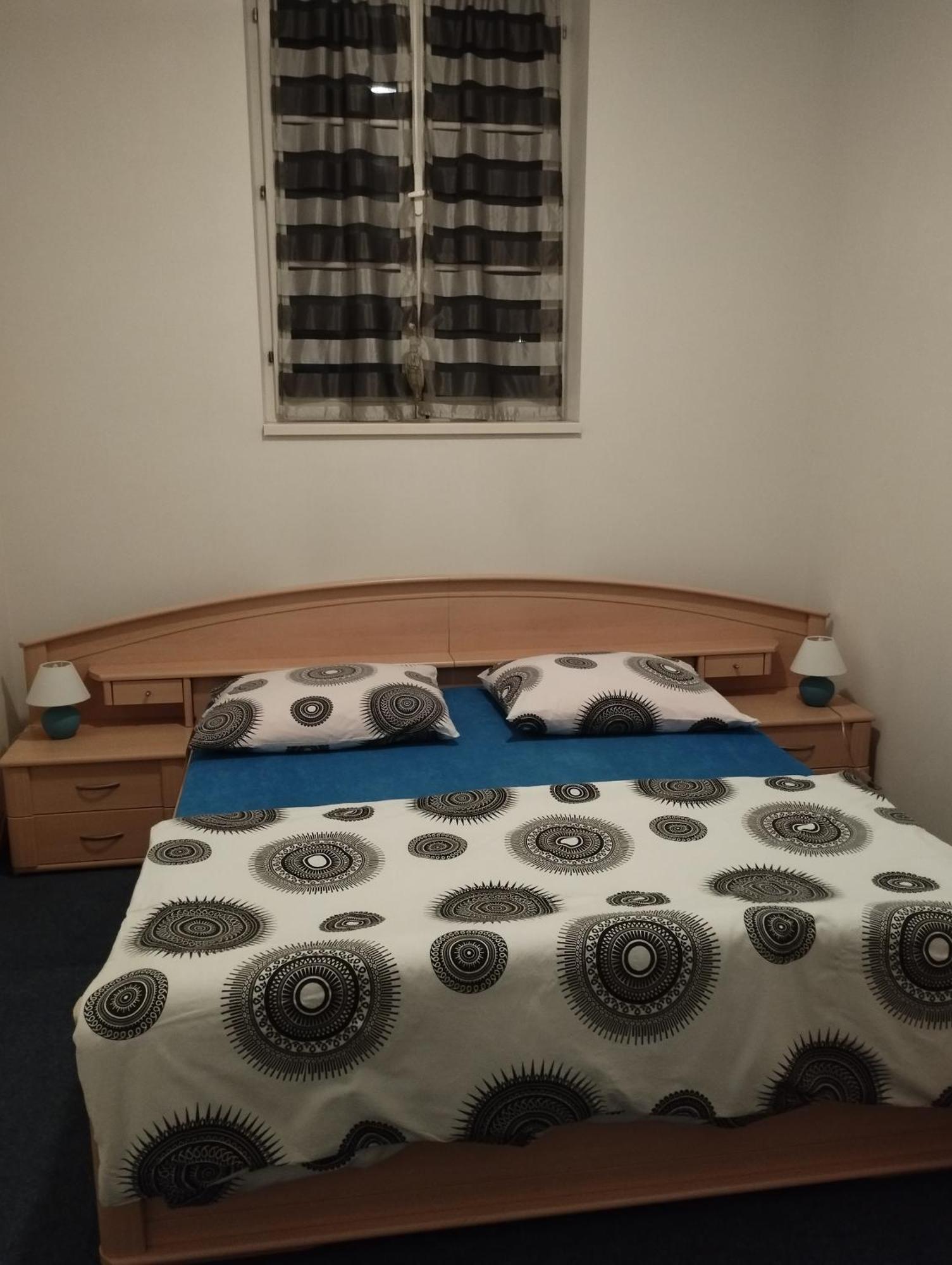Apartmány Česká Škola Lipova  Exterior foto